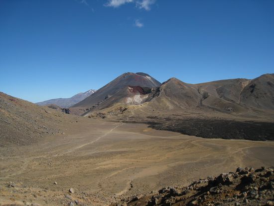 Der Weg durch die Mondlandschaft.