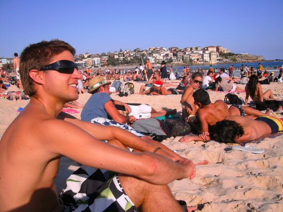 chillen am bondi beach
