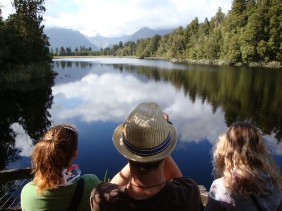 luise, katherine und ich am lake matheson...auch mirror lake gennat