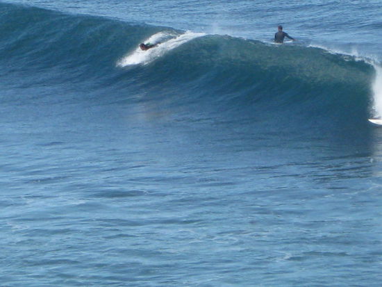 leider nicht wir, sondern locals am bells beach
