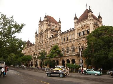 Die Universitaet von Mumbai. Wenn ich mein Studium der angewandten Informatik in Chemnitz beendet habe werde ich dort Verkehrserziehung studieren!