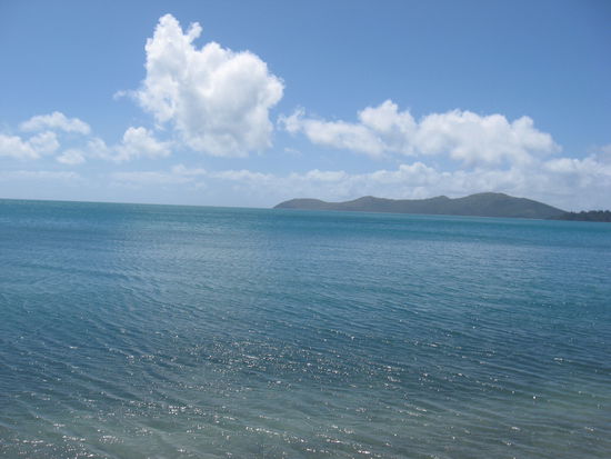 schoene Aussicht auf die Whitsunday islands, wo ich eigentlich hinfahren wollte 