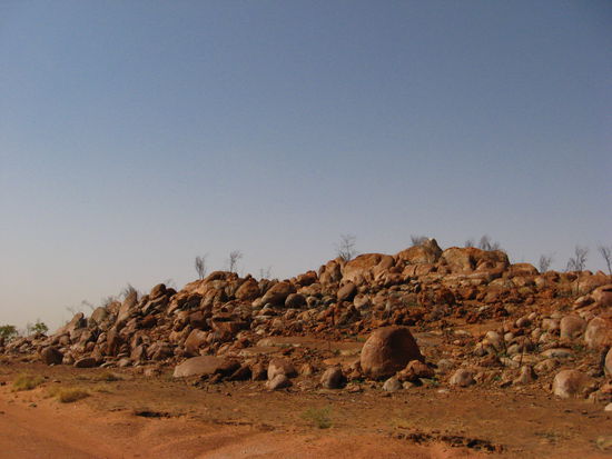 THE PEBBELS, EINE ALTE KULTSTELLE ODER BESSER GESAGT DREAMING PLACE DER ABORIGENES