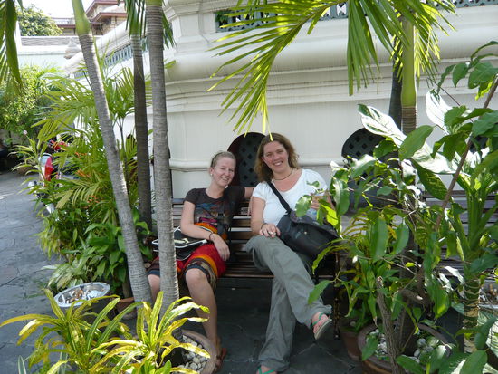 ...bei den Weiten hier muss man sich doch mal eine Raucherpause goennen
koennt Ihr Euch vorstellen wie schlecht wir die beiden da wieder weg bekommen haben 