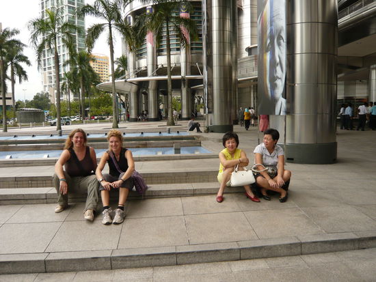 ...wer sind wohl die "Auslaender"???