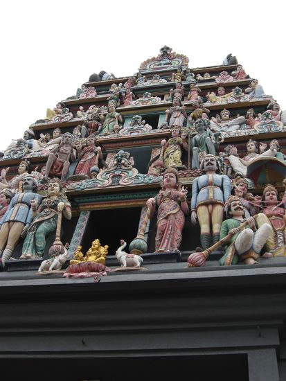 der hinduistische Tempel, leicht kitschig, oder?!