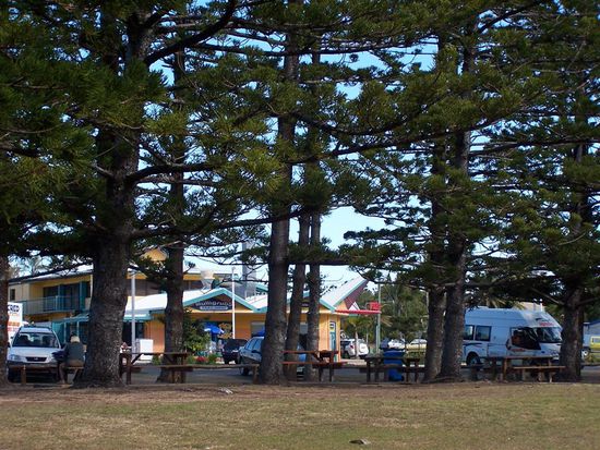 Ein nettes Plaetzchen zum Kaffee trinken in Emu-Park ...