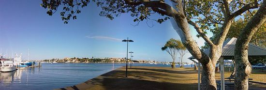 Die Marina von Maroochydore - der Strand dieses Oertchens ist auch traumhaft.