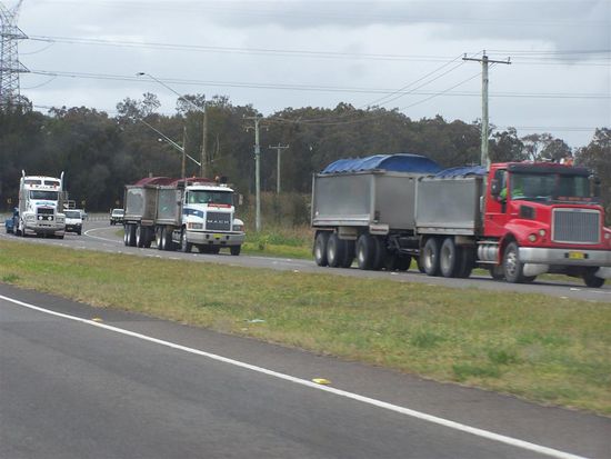 Trucks und Trucks und Trucks und ...