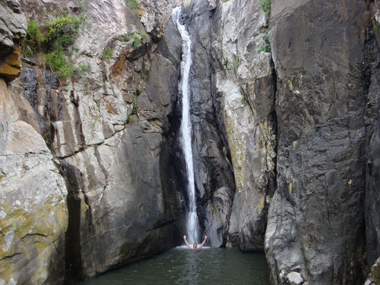 rueckenmassage am dritten wasserfall