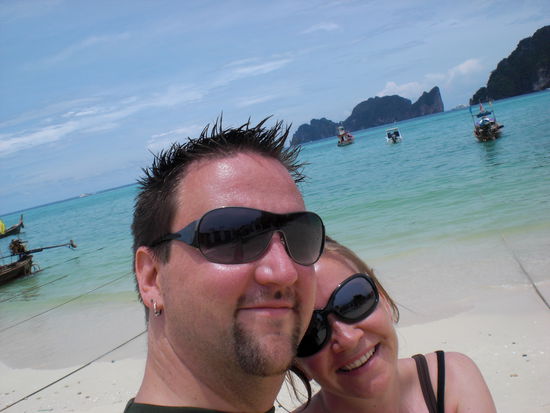 ..und hier sind wir am Strand!!!
schoene Gruesse an alle!!!
