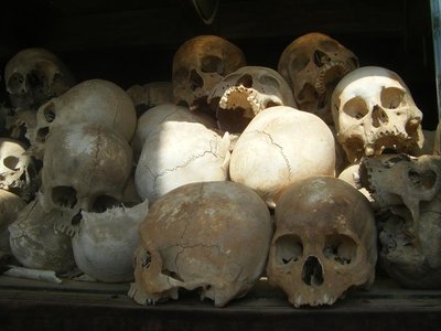 Mehr informationen hier: Killing Fields