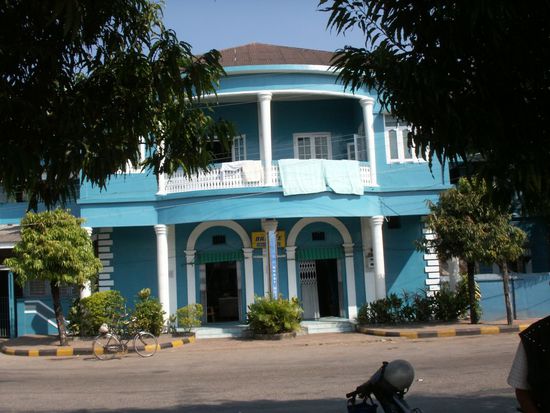mein Quartier - eine "schraege" alte Kolonialvilla