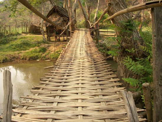 und kunstvolle Brücken