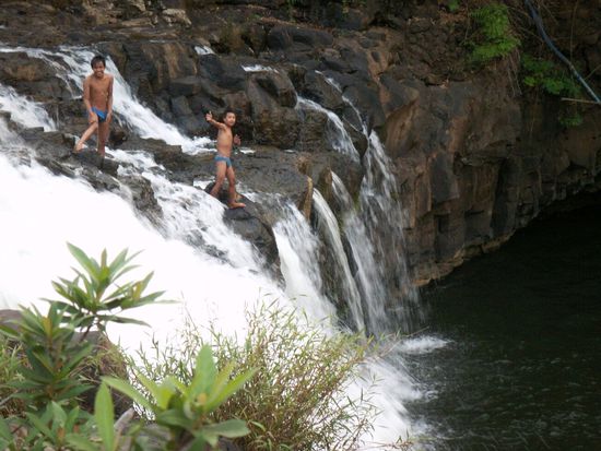 und einen Kilometer davor, ein etwas größerer zum Spielen für die etwas Kleineren