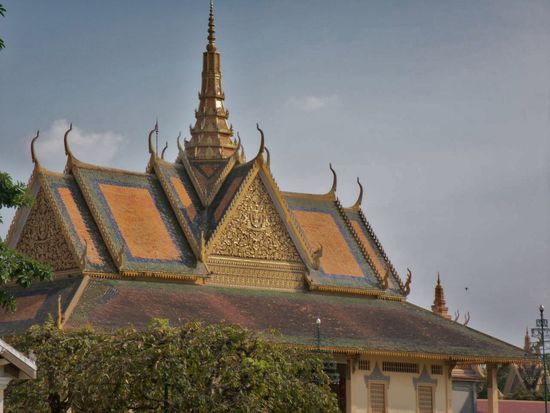 Der Koenigspalast, das Schmuckstueck der Stadt