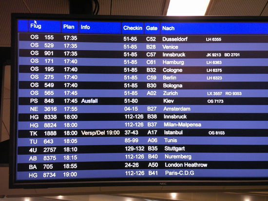 In der Ruhe liegt die Kraft – denkt sich auch mein Flug nach Istanbul und ist somit als einziger verspätet …
Hoppala, wer will den da nach Kiev?