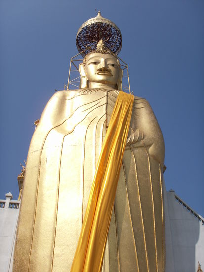 Alles in Buddha  Maechtig gross, der gute!