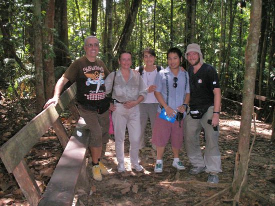 Weggefährten meiner beiden Trekkingtouren. Hier mein italienisch-thailändisches Expeditionsteam
