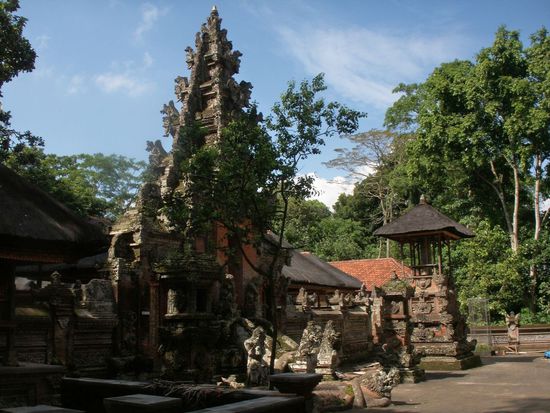 beautiful temples are situated in the park area