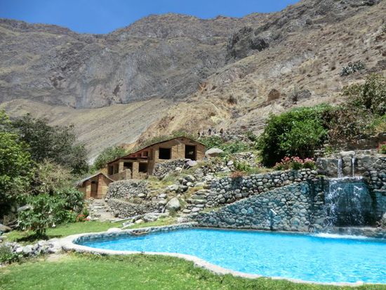 Unser heutiges Etappenziel ist erreicht: ein surreales Bild offenbart sich in der Oase Sangalle.