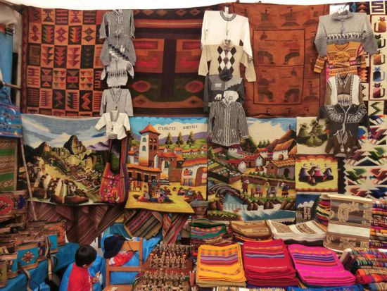 H&amp;M für Peruaner und Touristen.