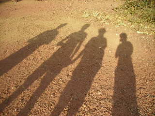 Wir vier...