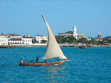 Blick von der Faehre auf Stone Town