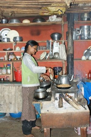 Kochinsel in Nepali-Style. Das Essen war uebrigens sehr gut.