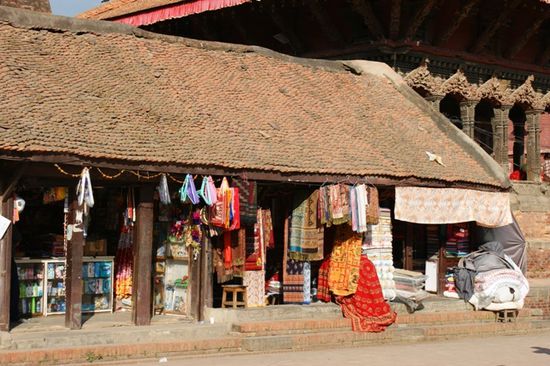 befinden sich natuerlich auch viele Souvenir - Shops.