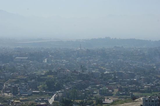 Leider etwas dunstig: Ausblick auf Boudhanath