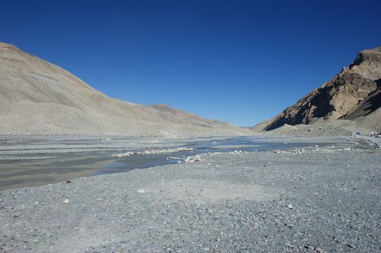 Auf der Wanderung zurueck nach Rongbuk...