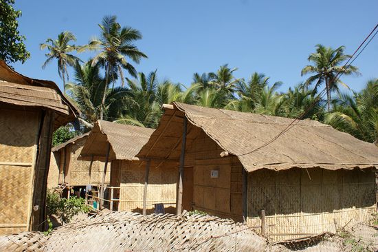In so einer Huette haben auch wir uns fuer ein paar Tage niedergelassen.