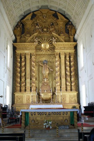 Goldener Altar in der Basilica