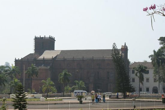 Basilica of Bom Jesus:
Soll in der roemisch-katholischen Kirche ein Begriff sein!
