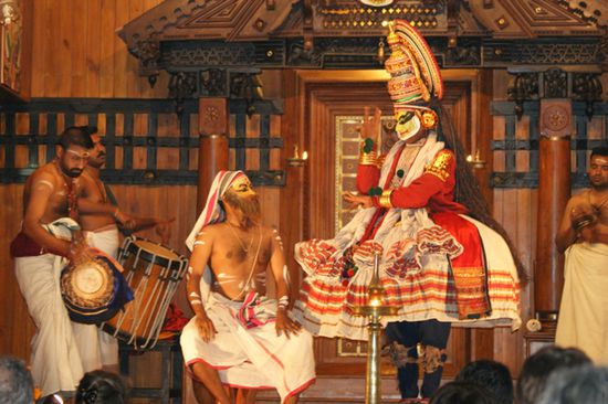 Kathakali-Vorfuehrung in Cochin.