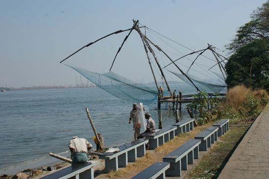 Cochin ist bekannt fuer seine "chinesischen Fischernetze", die auch tatsaechlich in Betrieb sind.