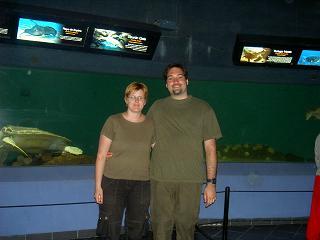 Wir im Aquarium
(links - fliehende Riesenschildkroete)