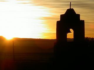 Sonnenaufgang in der Salzwueste