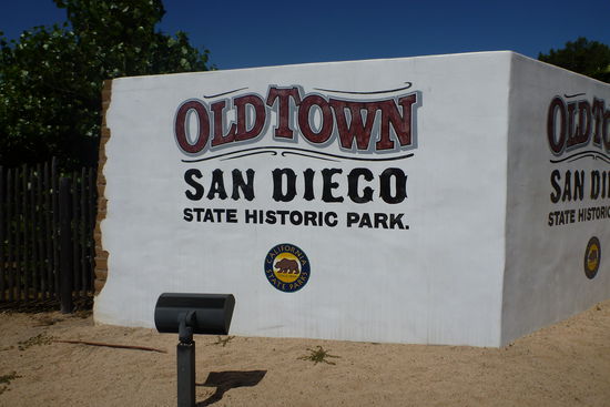 Der Eingang lässt sicherlich nicht soviel erwarten aber der Aufenthalt in der Oldtown war zwar kurz aber gar nicht mal so schlecht. Ein wenig konnte ich durchaus erahnen wie San Diego damals gewesen sein könnte.