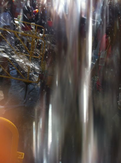 Platschhhh... jetzt ist sie nimmer süß 