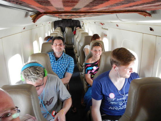 Oben im ersten Stock des A380 ist die First Class und deshalb ist es hier so niedrig.