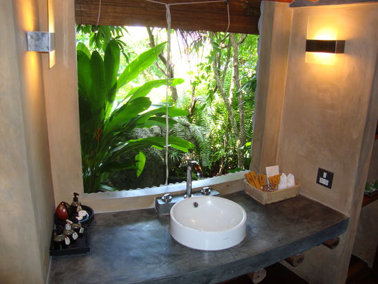 Händewaschen mit Blick ins Grüne... Traumhaft...