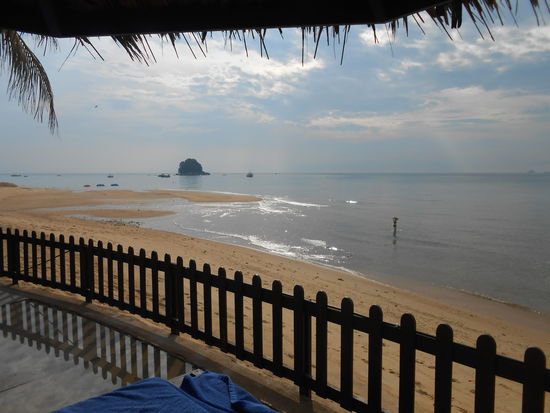 Es klart schon wieder auf... 
Super, dann werde ich später mal ein paar Bilder von der Anlage machen