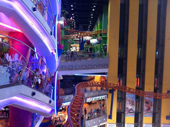 mehr Fahrgeschäfte... Da ist für jeden was dabei...