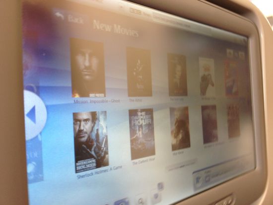 Das Bordprogramm ist sehr abwechslungsreich. Mal sehen, wie viele Filme ich noch schaffe bis zur Landung.