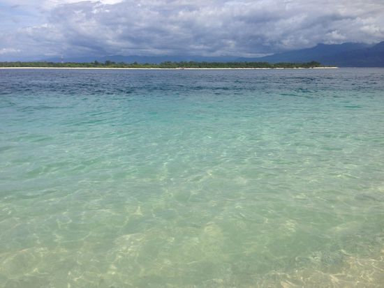 Massentourismus am Strand