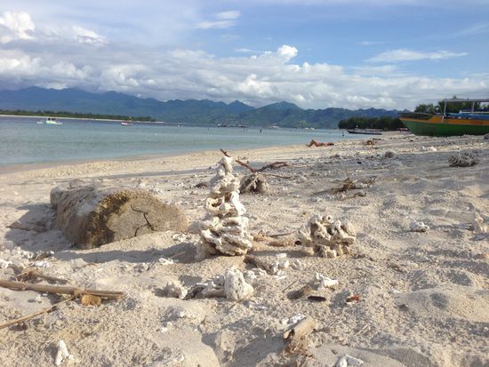 Strand abseits der Bars