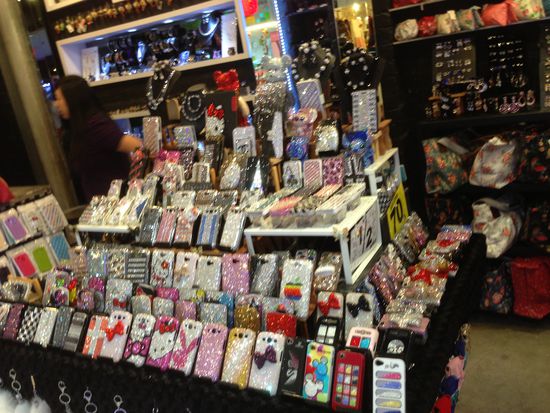 Hier gibt es unaufällige Handy-Schutzhüllen