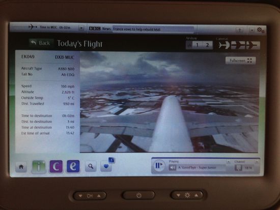 Jetzt haben wir es gleich geschafft... Das Wetter finde ich aber gar nicht schön... Hier sieht es ja immer noch genauso aus wie damals, als wir abgeflogen sind.